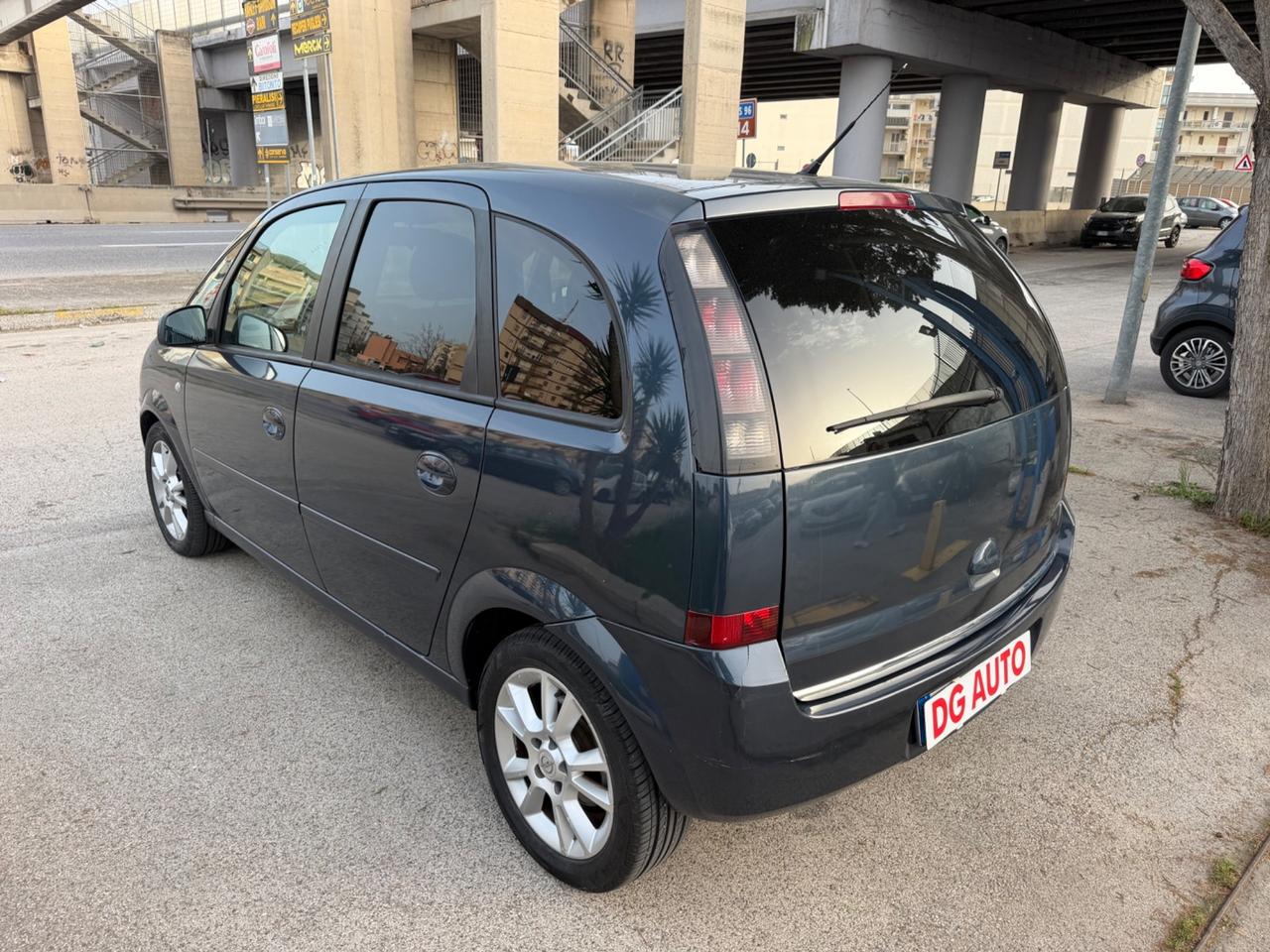 Opel Meriva 1.7 CDTI 101 cv 2009 100.000 km