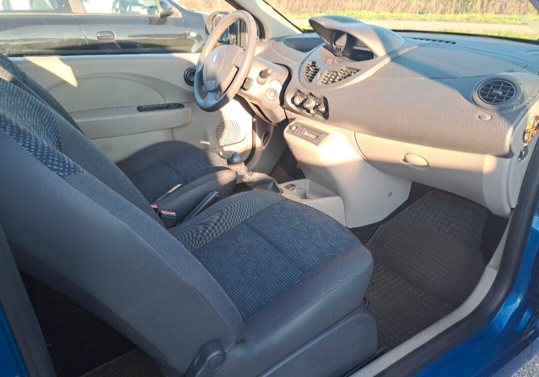 Renault Twingo 1.2 8V Le Iene