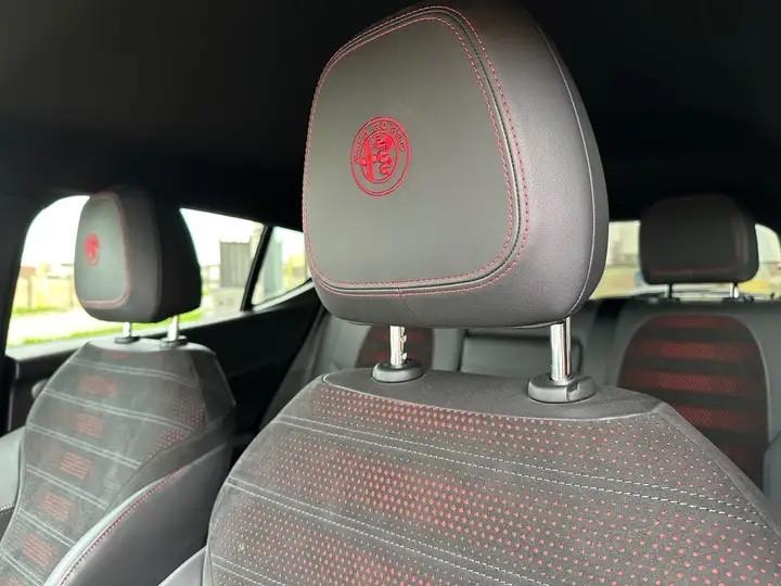 Alfa Romeo Tonale 1.5 130 CV MHEV TCT7 Edizione Speciale