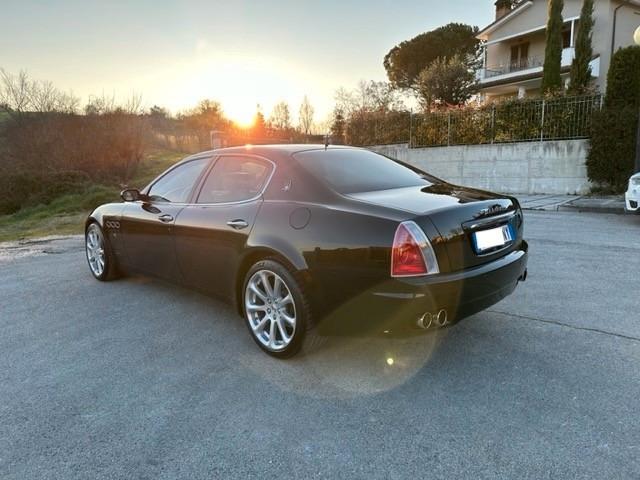 Maserati Quattroporte 4.2 V8