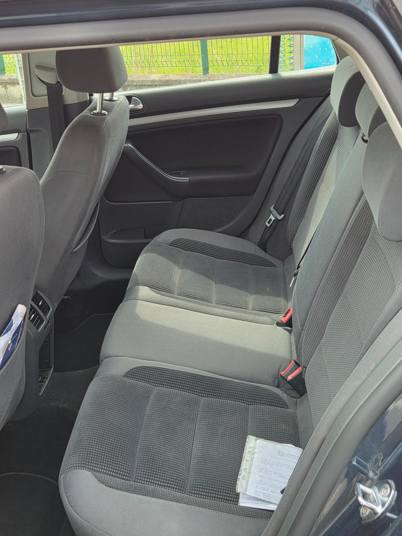 Volkswagen Golf Variant Var. 1.9 TDI DPF Comfort. BlueMot.