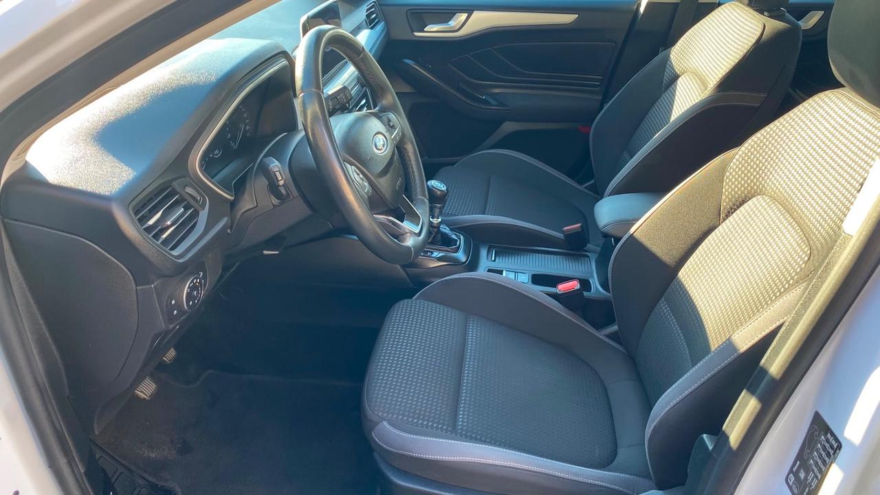 Ford Focus 1.5 Eco 95 CV SW Business AUTOCARRO 5-posti