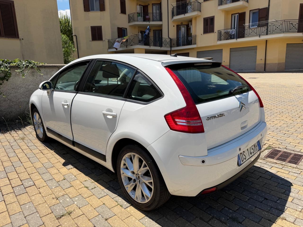 Citroen C4 1.6 16V VTi 120CV NEOPATETATI