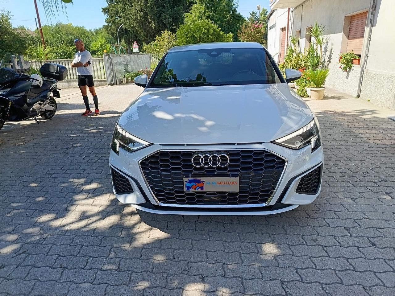 AUDI A3 SPB 30 g-tron S tronic S line ed. ProMMo
