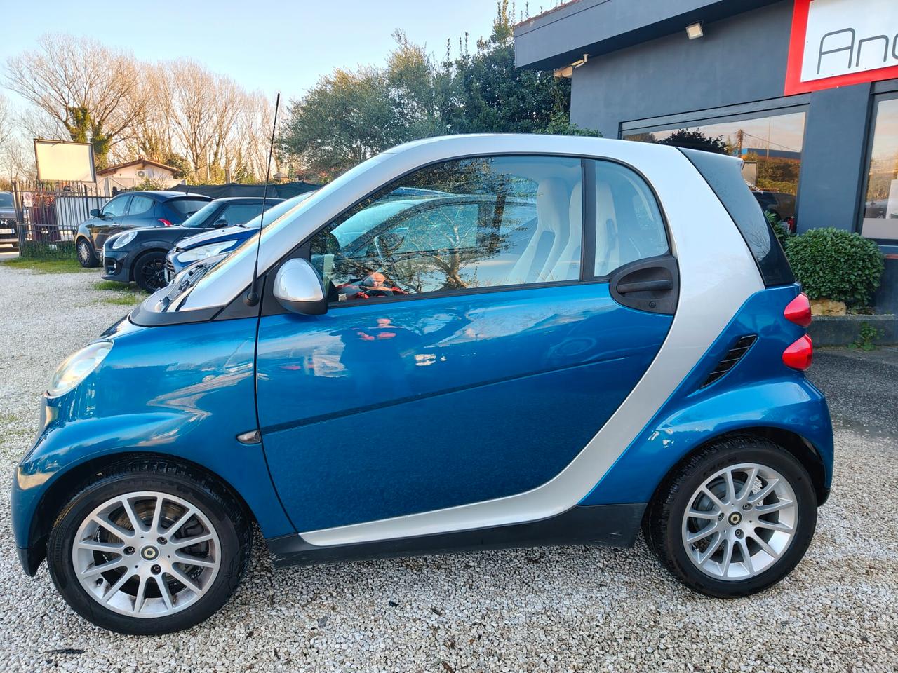 Smart ForTwo 1000 62 kW coupé solo 87000km