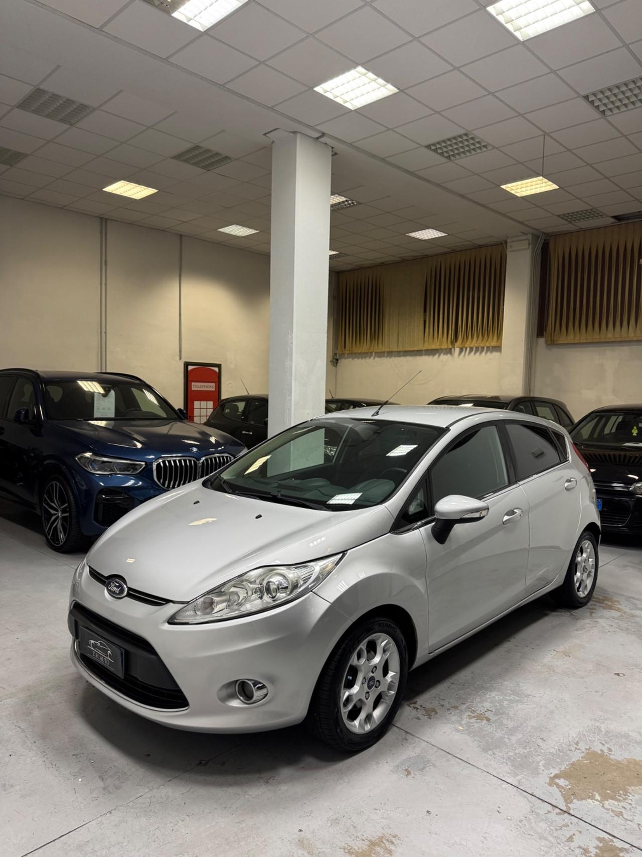 Ford Fiesta 1.4 5p. Bz.- GPL Titanium