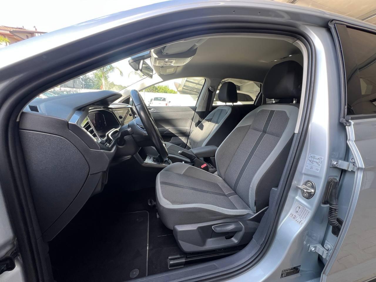 VOLKSWAGEN Polo 1.0 TSI 5P Rline