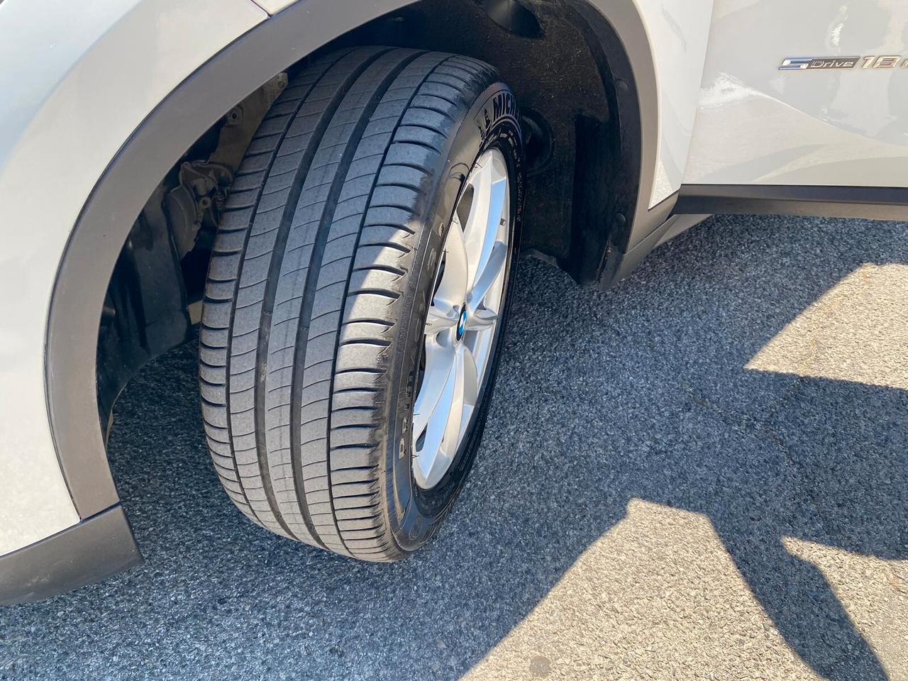 Bmw X1 sDrive18d Business ANNO 2017