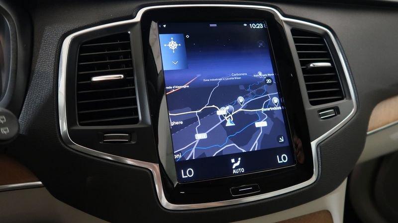 Volvo XC90 Plug-In Hybrid T8 AWD Plug-in 7p R. Inscr. Expr.