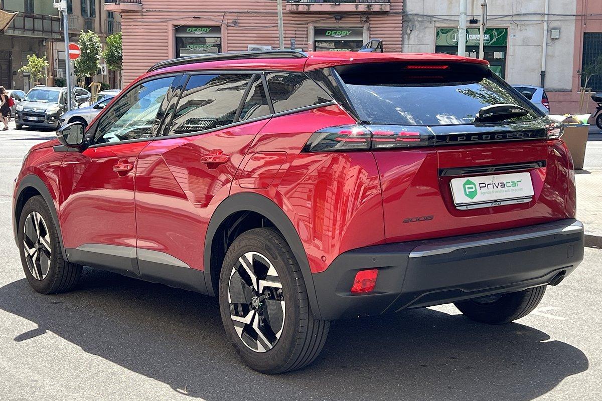 PEUGEOT 2008 PureTech 100 S&S Allure