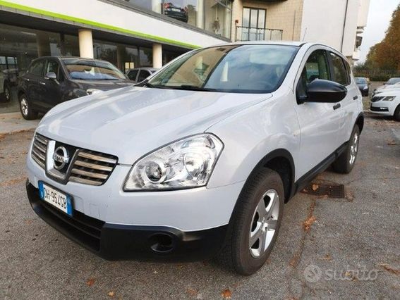 NISSAN Qashqai 1.6 16 v - 2008