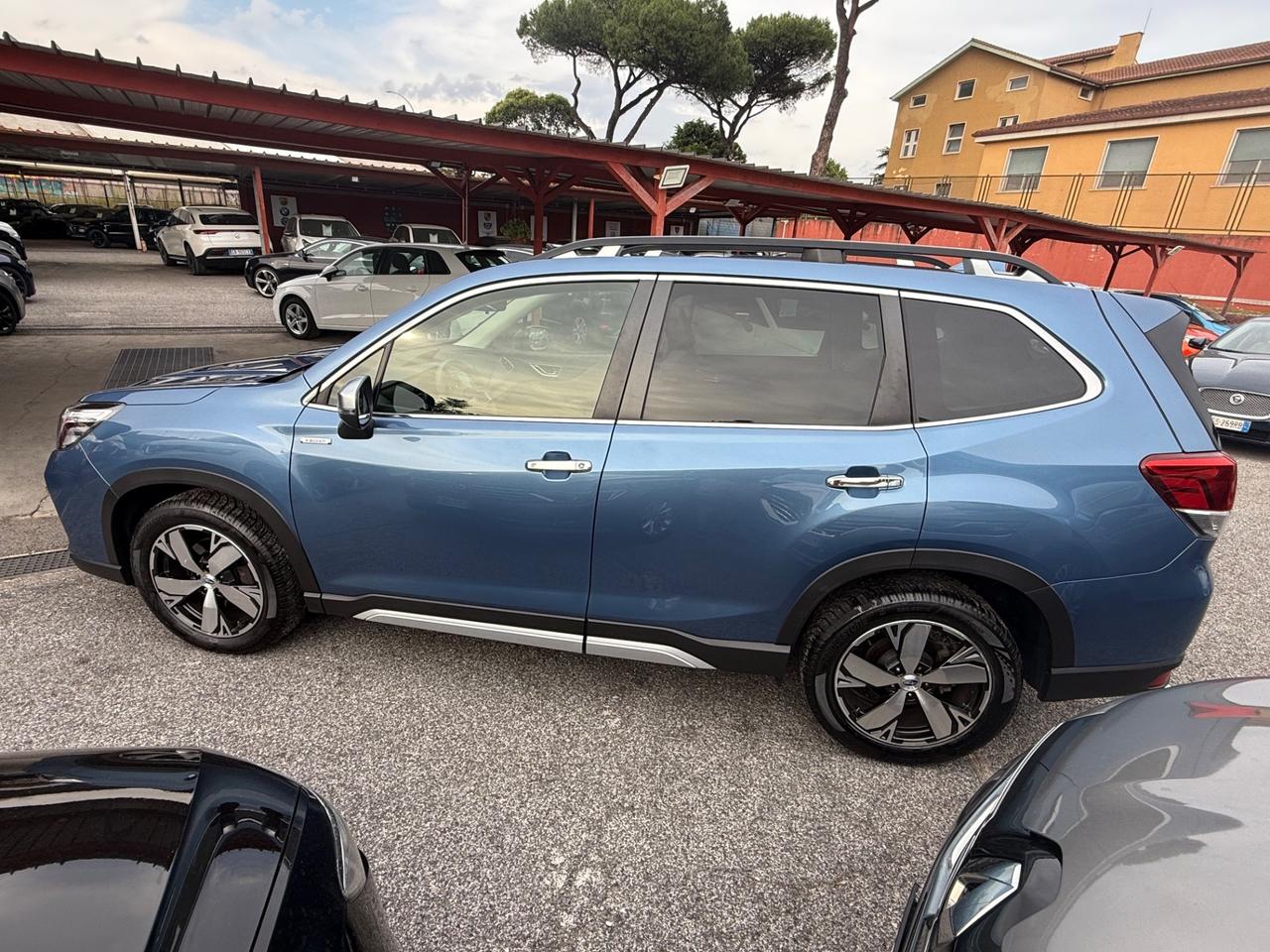 Forester 2.0 e-Boxer MHEV CVT Lineartronic 4dventure
