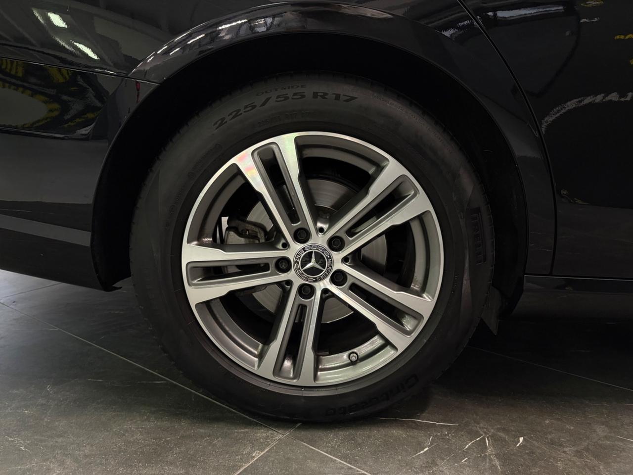 Mercedes-benz E 200 *BERLINA*SPORT*PELLE*