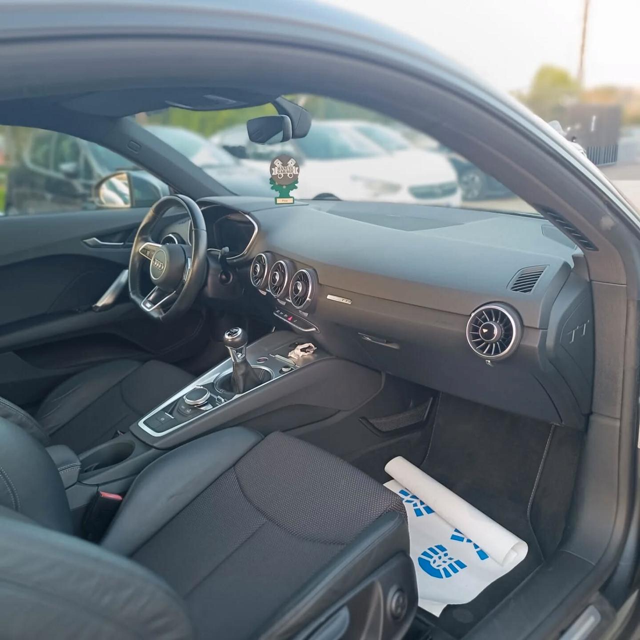 Audi TT SLINE MANUALE INTROVABILE