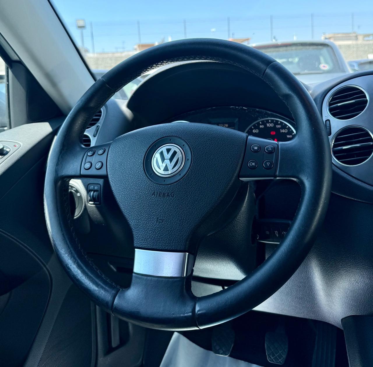 Volkswagen Tiguan 2.0 TDI DPF 4MOTION Sport & Style