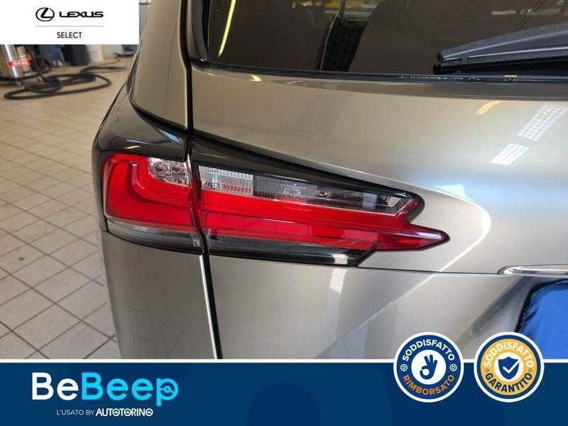 Lexus NX 300H 2.5 F-SPORT 4WD CVT