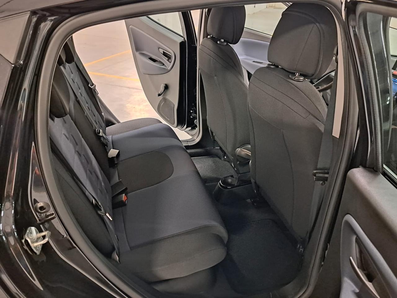 Lancia Ypsilon 1.0 FireFly Hybrid Platino MY'24 Km. 0 (GT697BT)