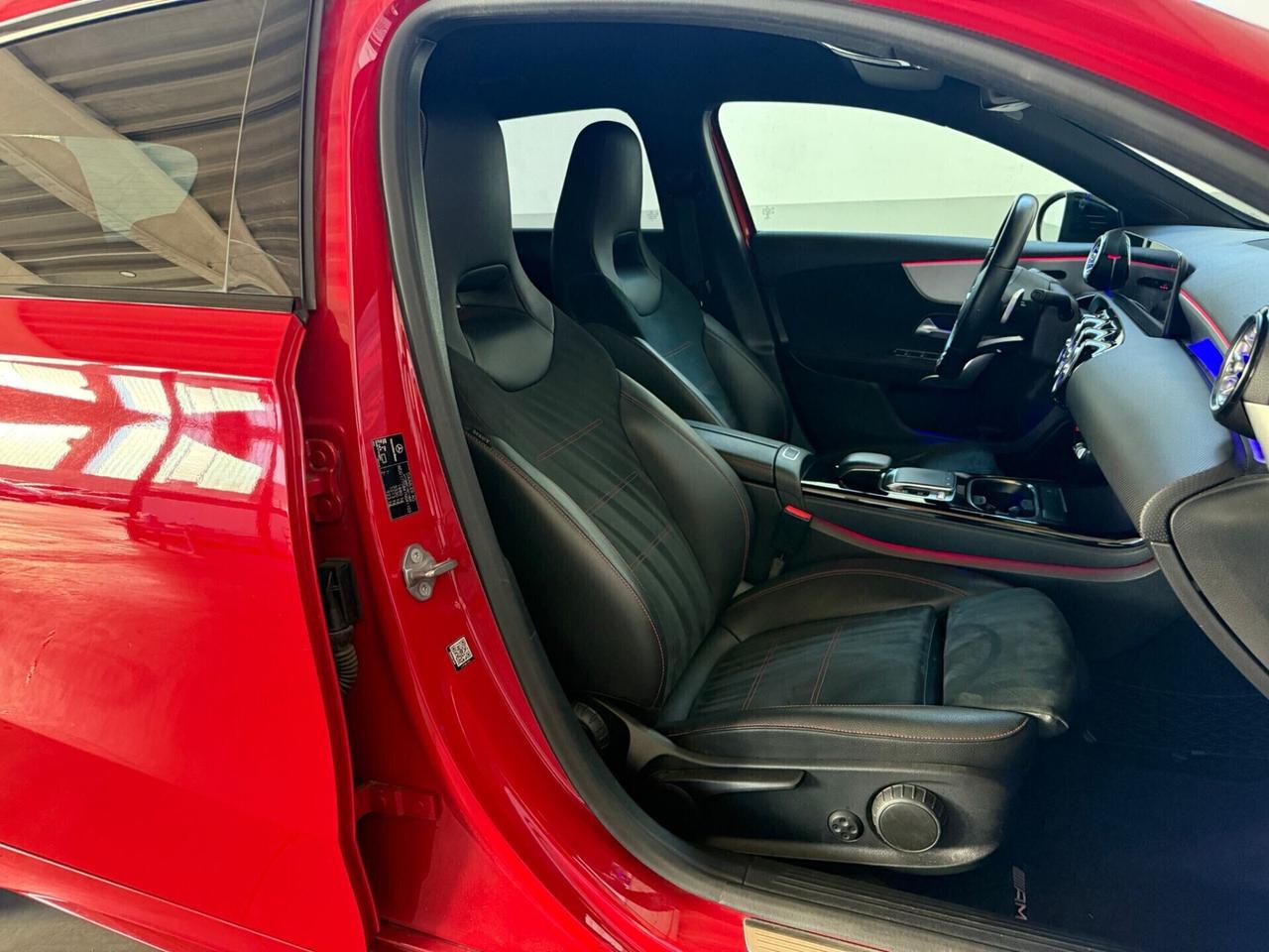 Mercedes-benz A 180 Premium AMG 64 colori*Multibaeam*Burmester