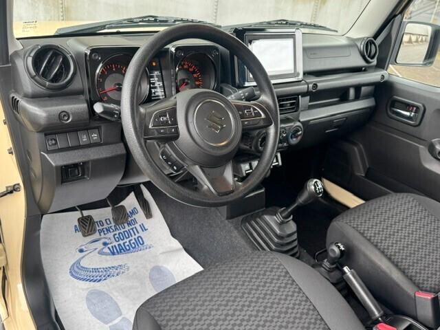 Suzuki Jimny 1.5 5MT Top (AUTOCARRO N1)