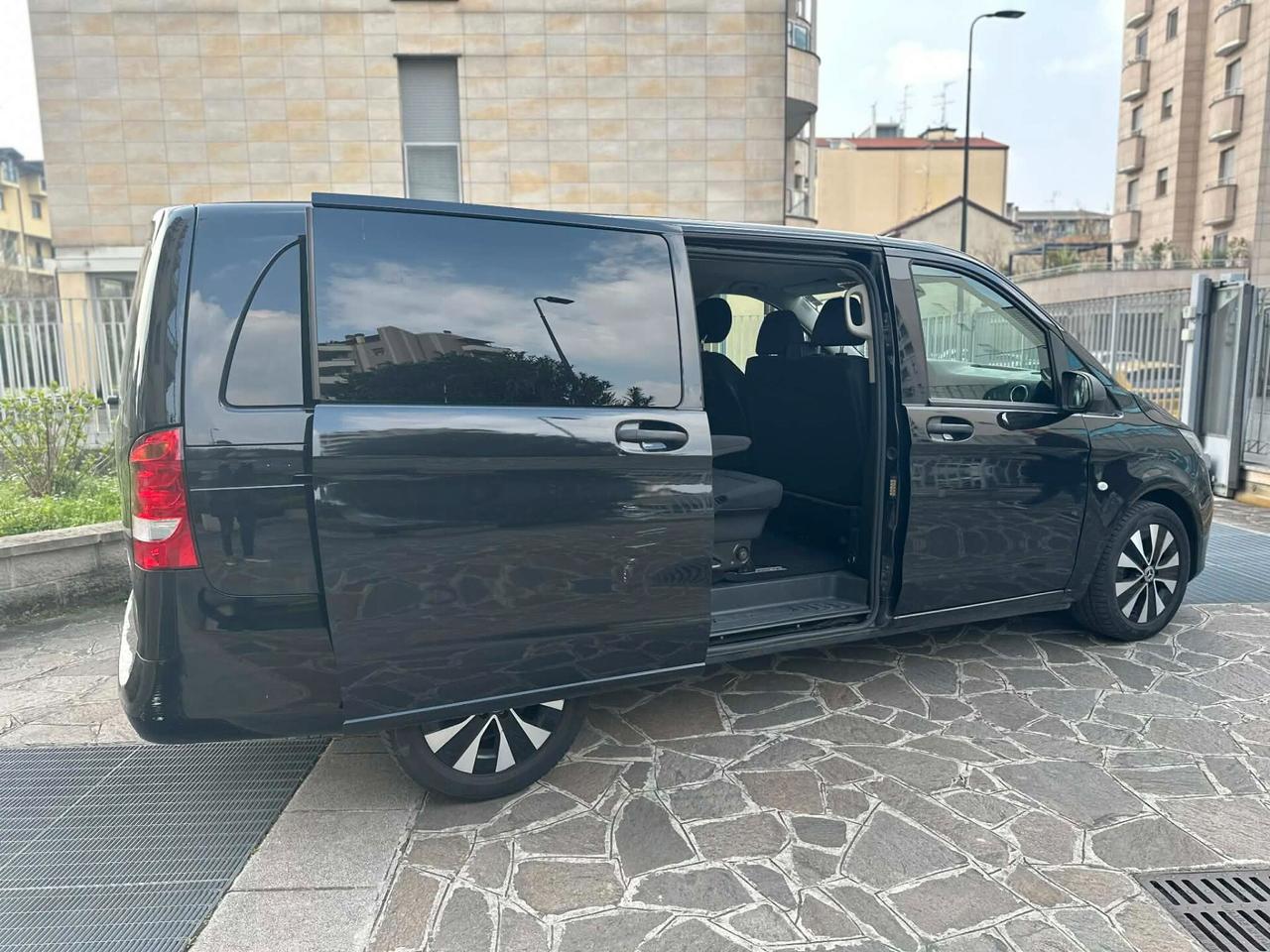 Mercedes-benz Vito Tourer Long 2.0 114 CDI aut. imm 10/2020