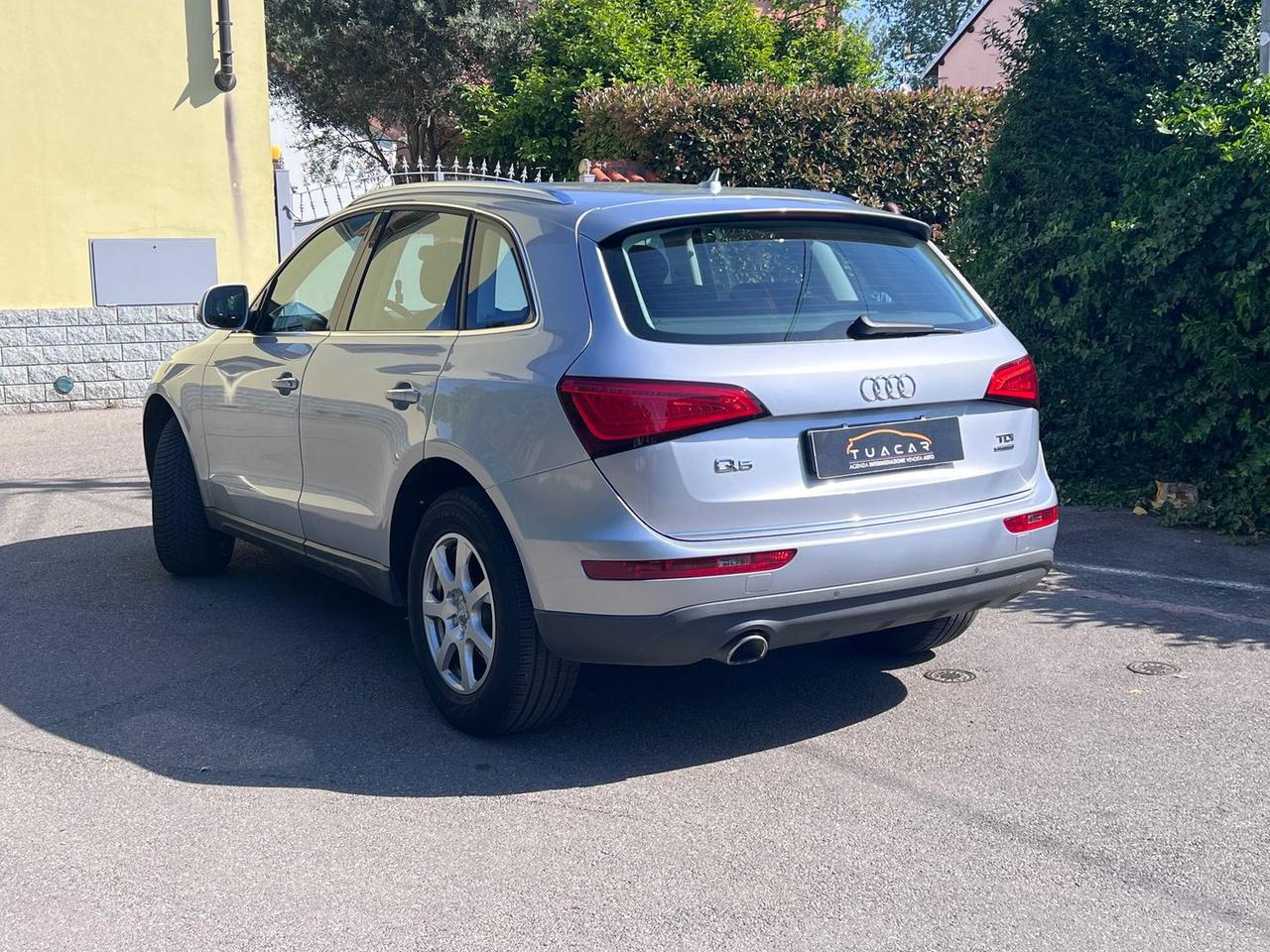 Audi Q5 2.0 TDI Advanced #10692
