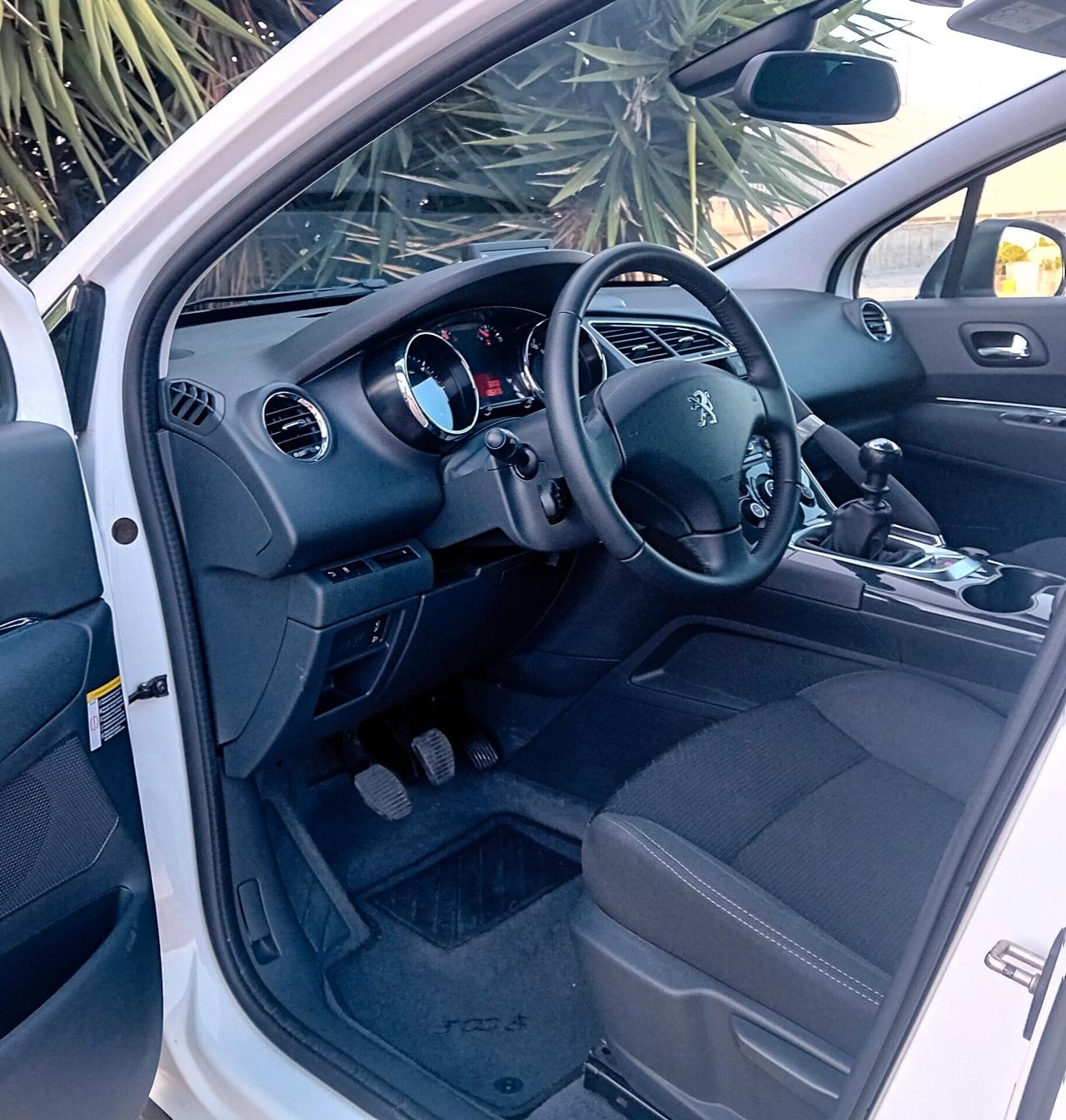 Peugeot 3008 1.6 BlueHDi 115 CV -ALLURE - AUTOCARRO 5 POSTI