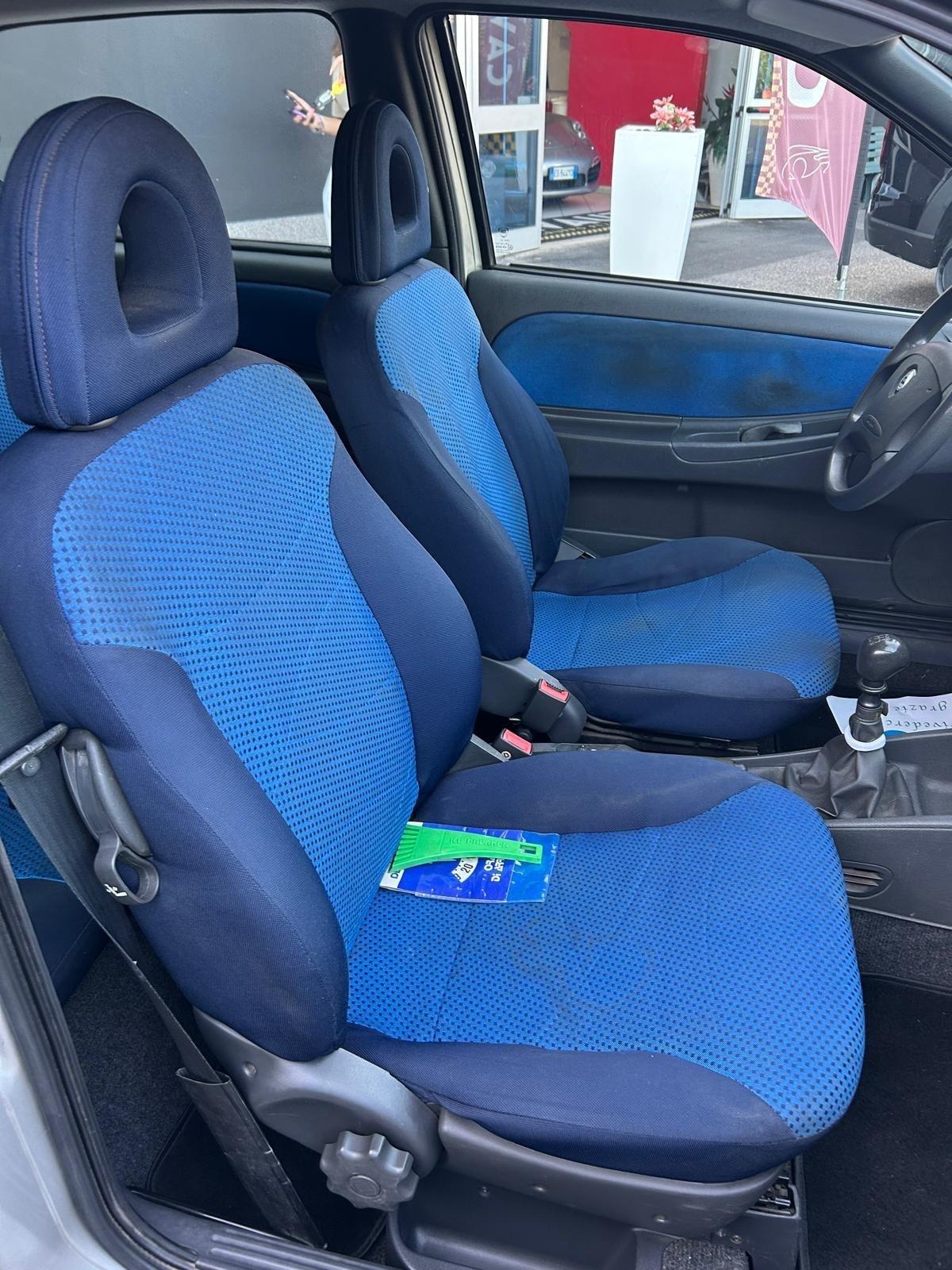 Lancia Ypsilon 1.0 FIRE - NEOPATENTATI