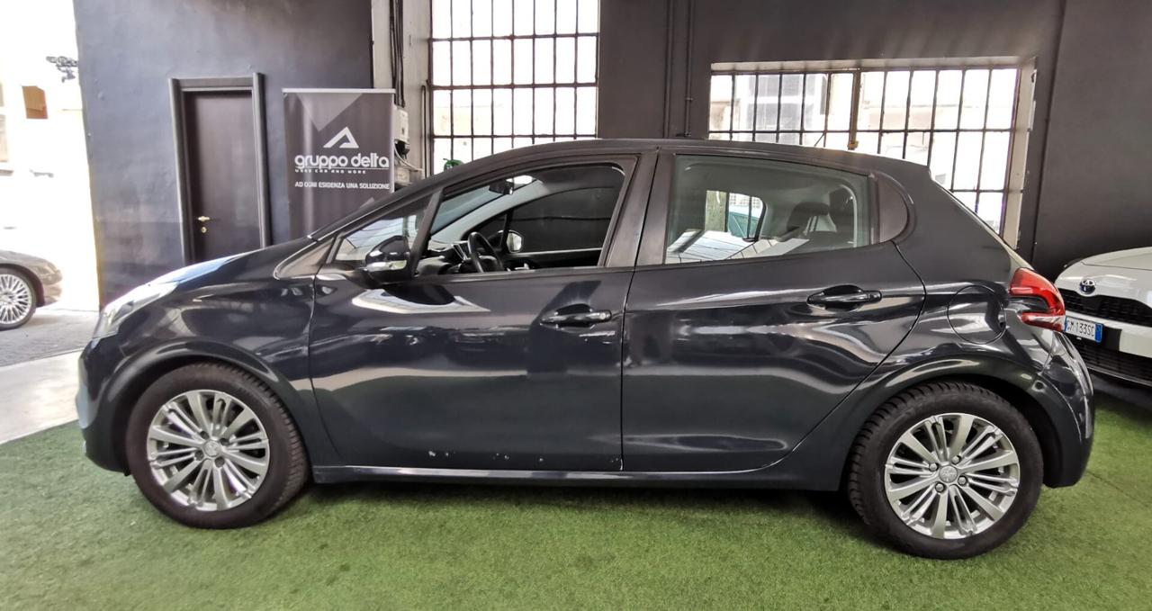 Peugeot 208 PureTech Allure GARANZIA 12 MESI
