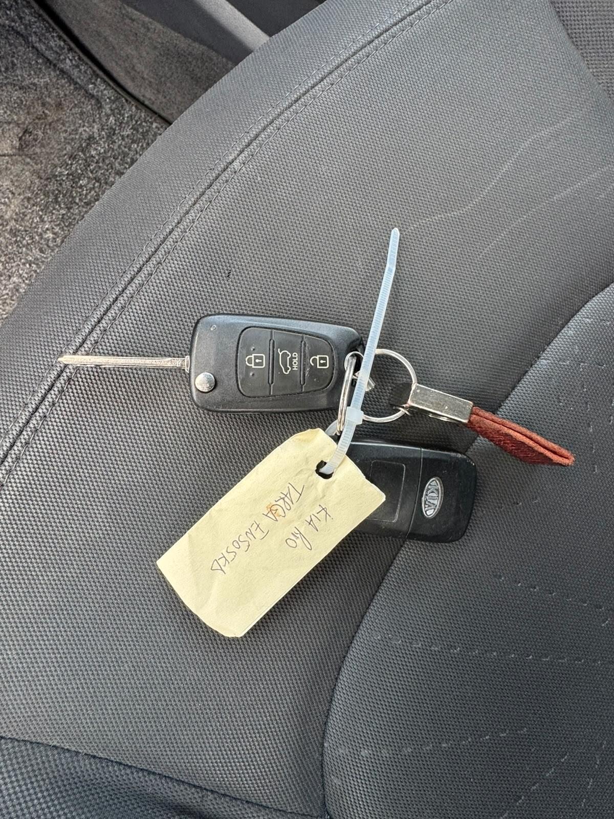 Kia Rio 1.1 CRDi WGT 5p. EX