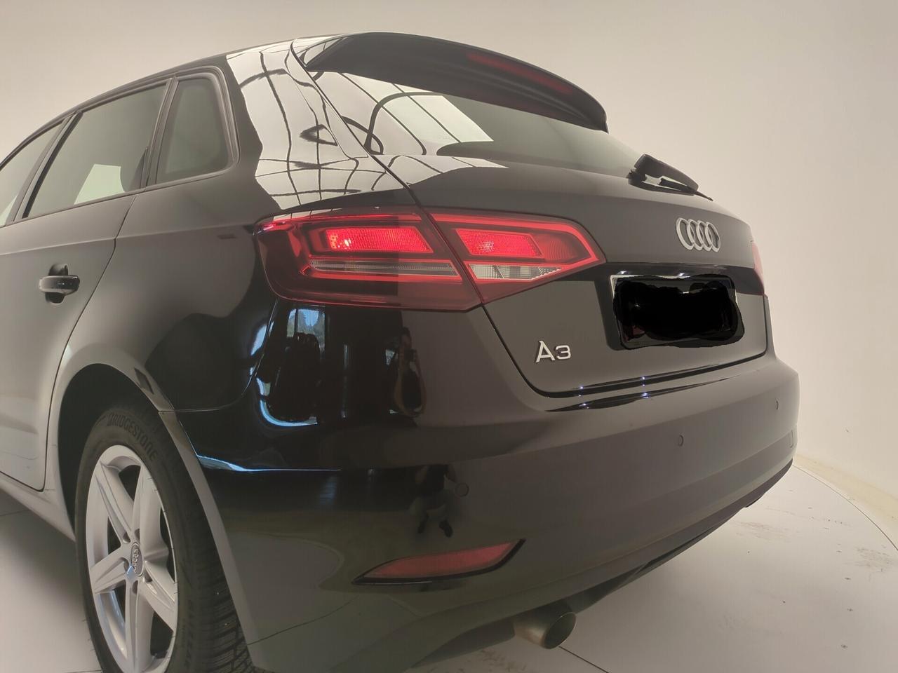 Audi A3 SPB 30 TDI Business