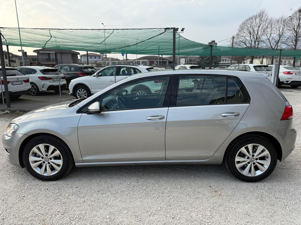 Volkswagen Golf 5p 1.6 tdi Highline BlueMotion dsg