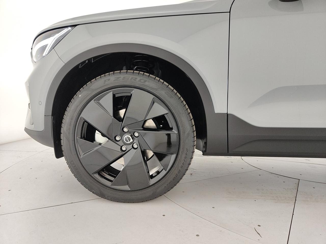 VOLVO XC40 2.0 b3 Ultra Black Edition auto