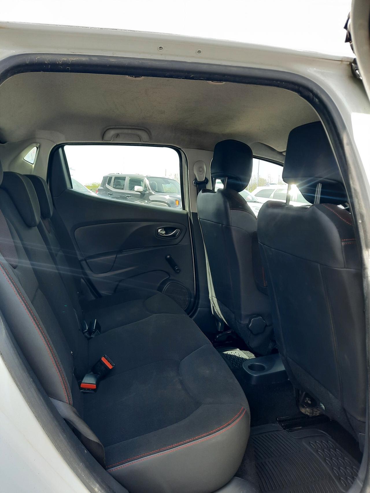 Renault Clio 1.2 75CV 5 porte Live OK NEOPATENTATI