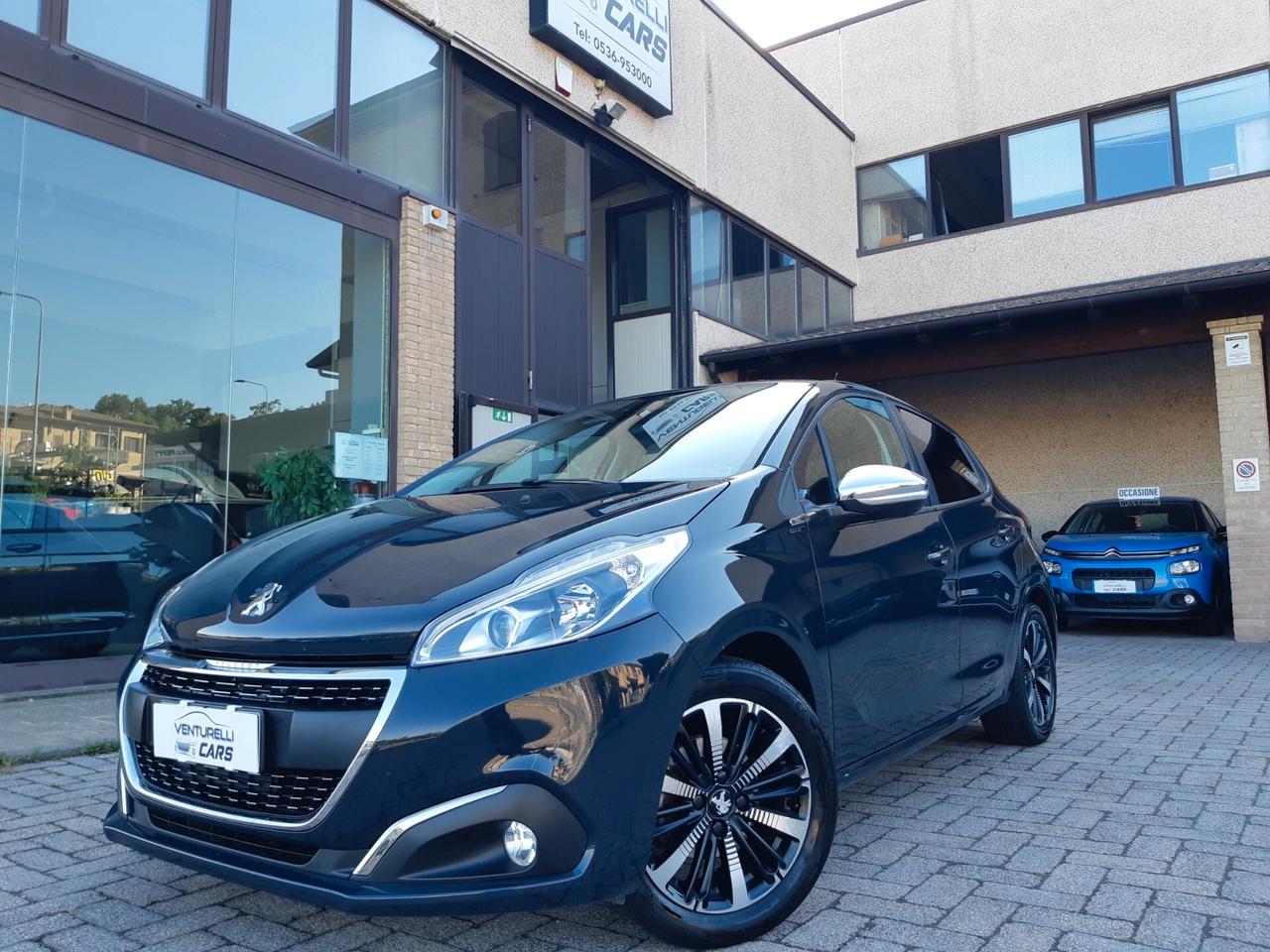 Peugeot 208 PureTech 82 Stop&Start 5 porte Signature