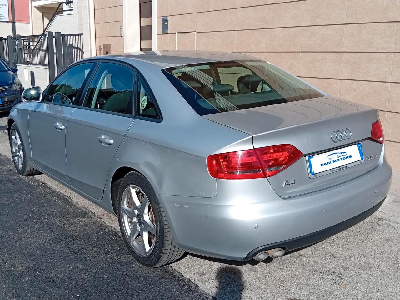 Audi A4 2.0 TDI 143CV BERLINA