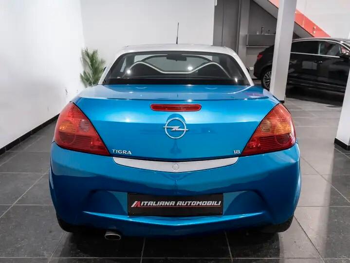 Opel Tigra TwinTop 1.8 16V Sport