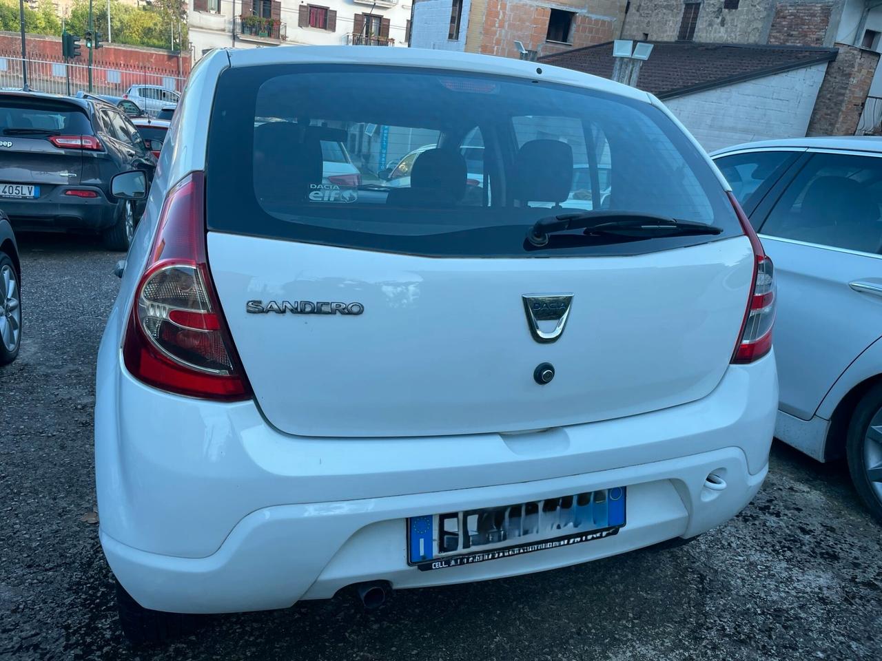 Dacia Sandero 1.2 16V GPL 75CV