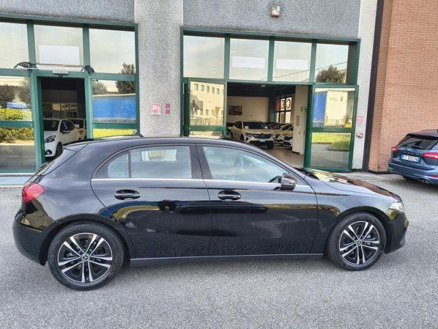MERCEDES-BENZ A 180 d Automatic Advanced