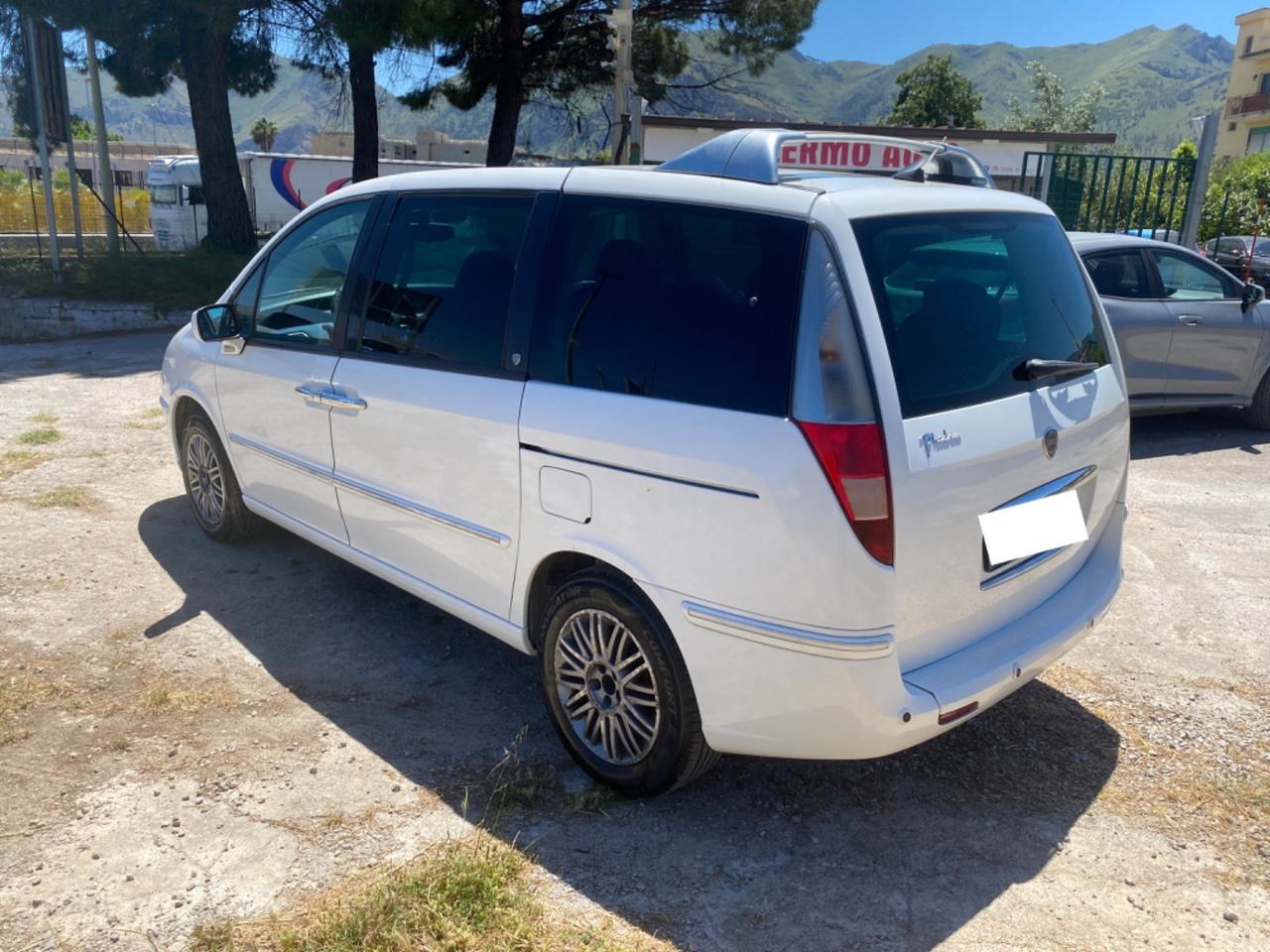 Lancia Phedra 2.0 MJT 136 CV Platino