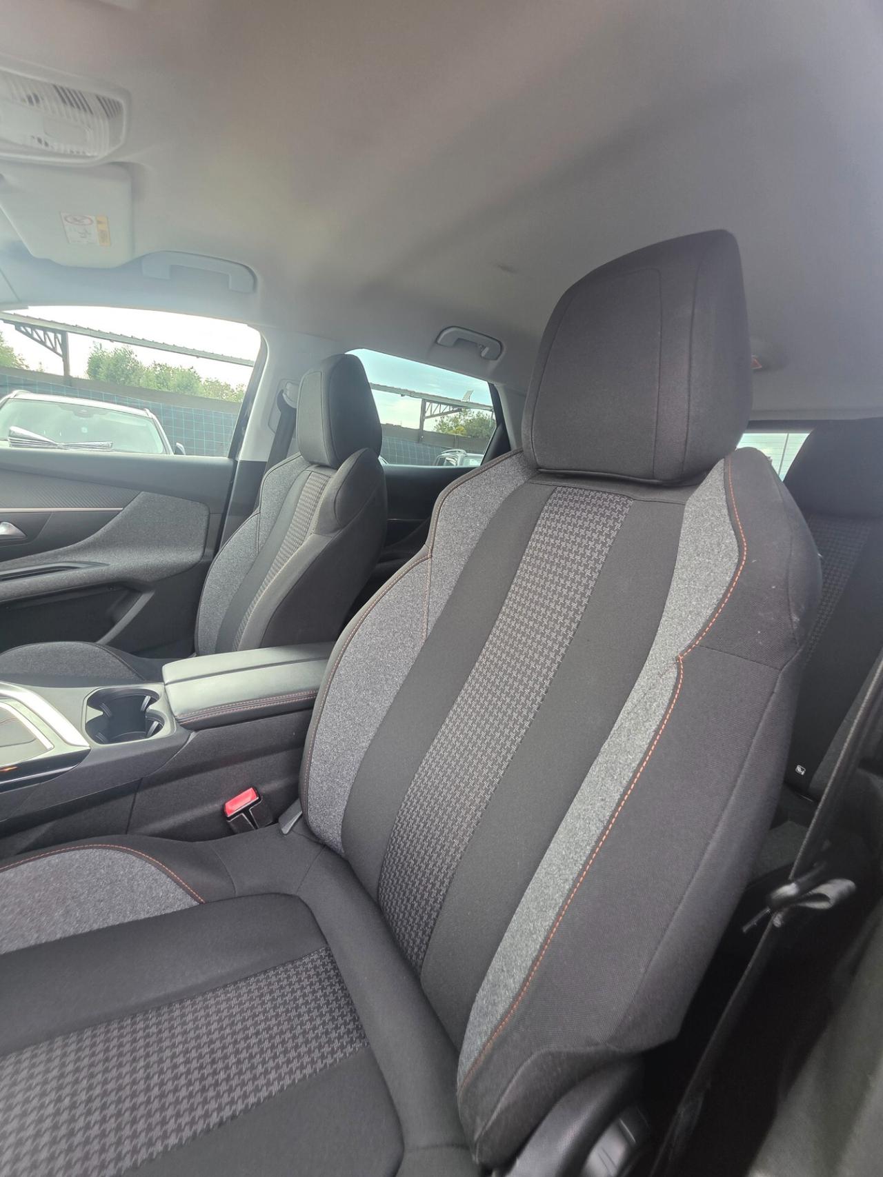 Peugeot 3008 BlueHDi 130 S&S Allure
