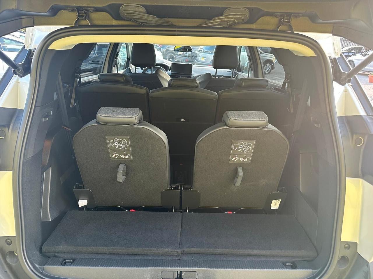 Peugeot 5008 BlueHDi 130 S&S EAT8 Allure