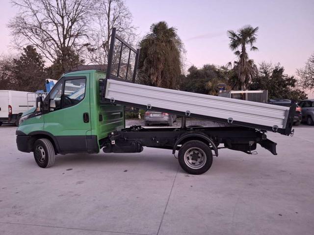 IVECO DAILY 35C 12 2.3RIBALTABILETRILATERALE