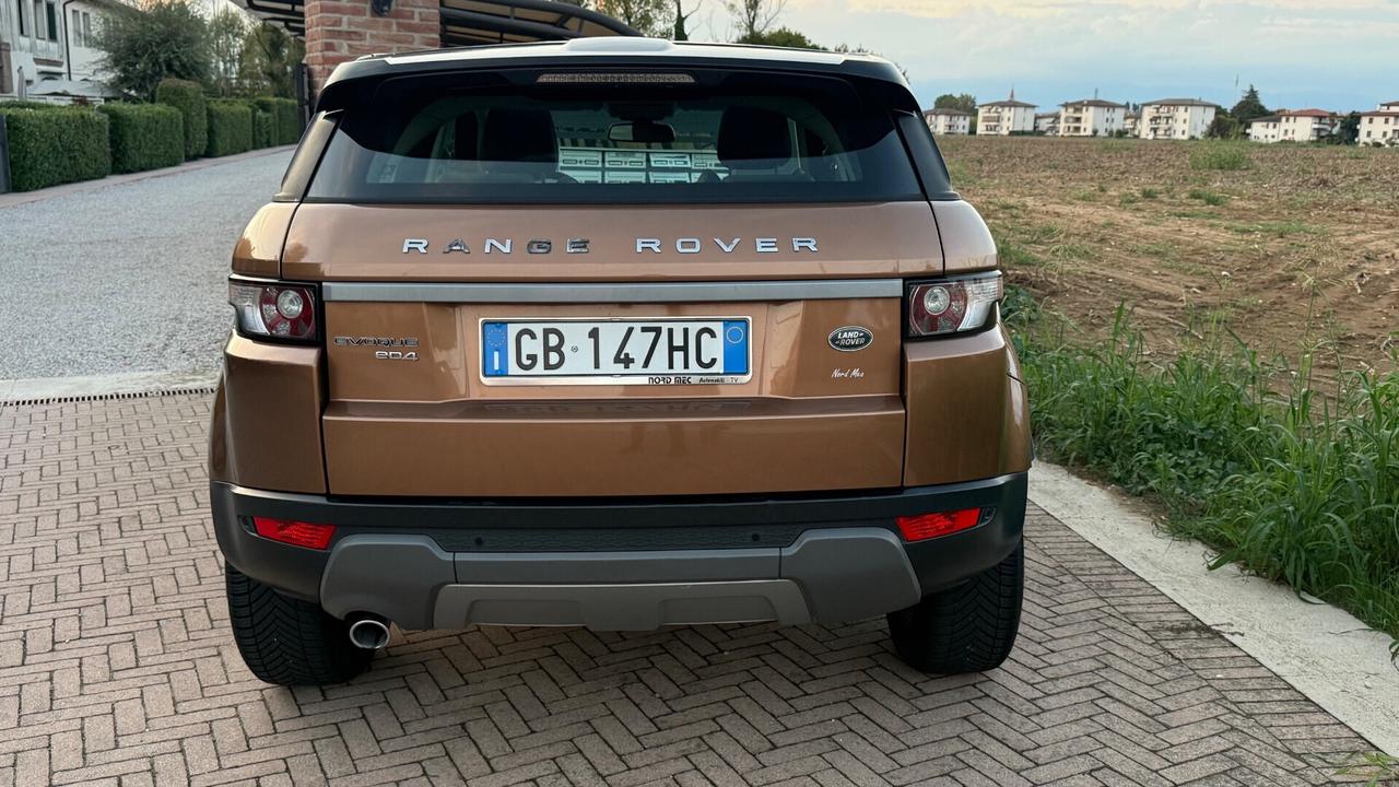 Land Rover Range Evoque 2.2 TD4 5p. Prestige