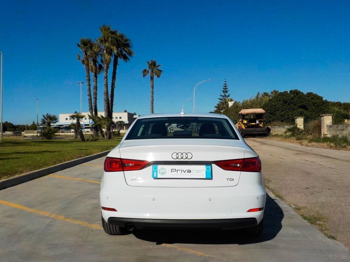 Audi A3 Sedan 1.6 TDI clean diesel Young
