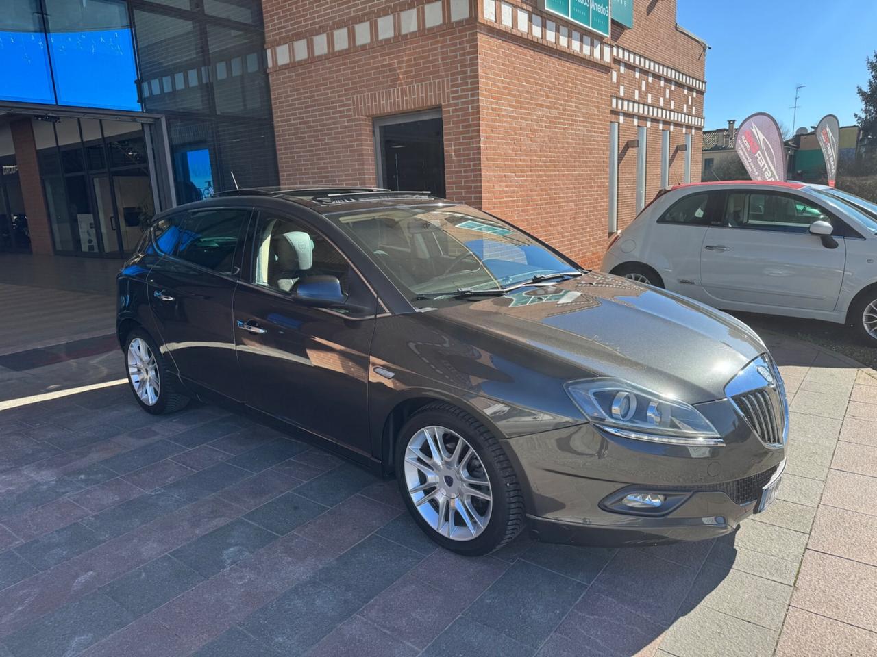 Lancia Delta 1.4 T-Jet 150 CV Platino