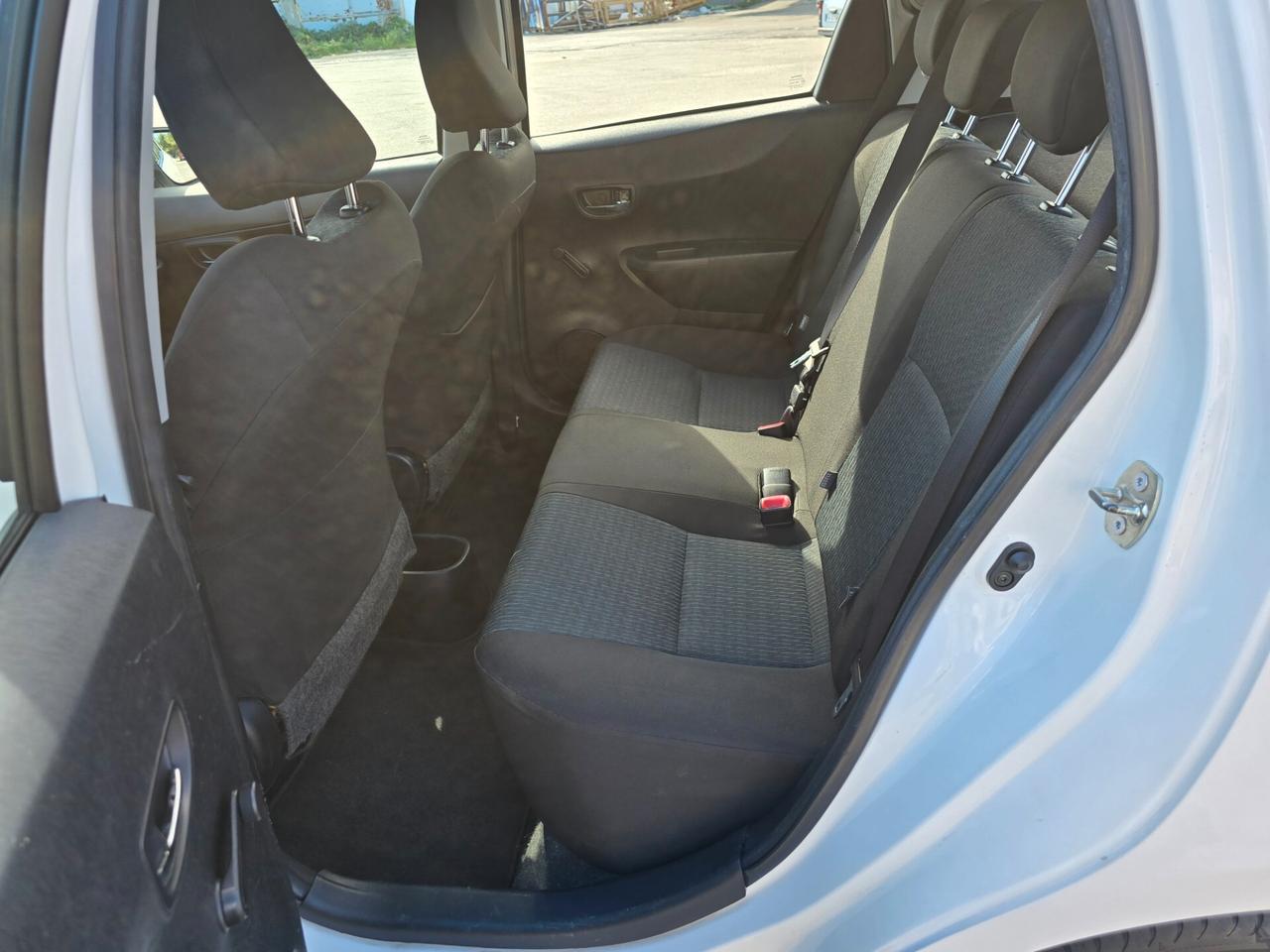 Toyota Yaris 1.0 5 porte