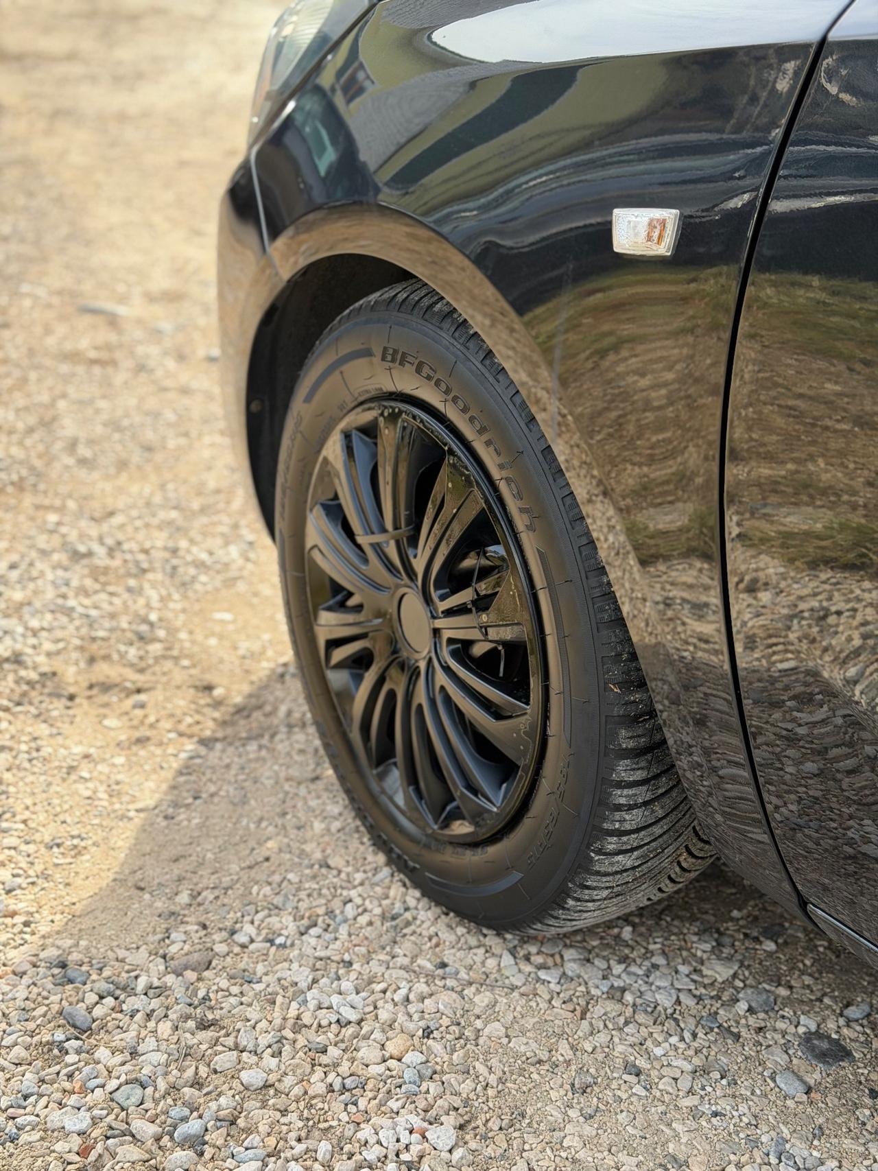 Opel Corsa 1.4 90CV GPL 5P NJOY KMCERT GARANZ NEOPAT