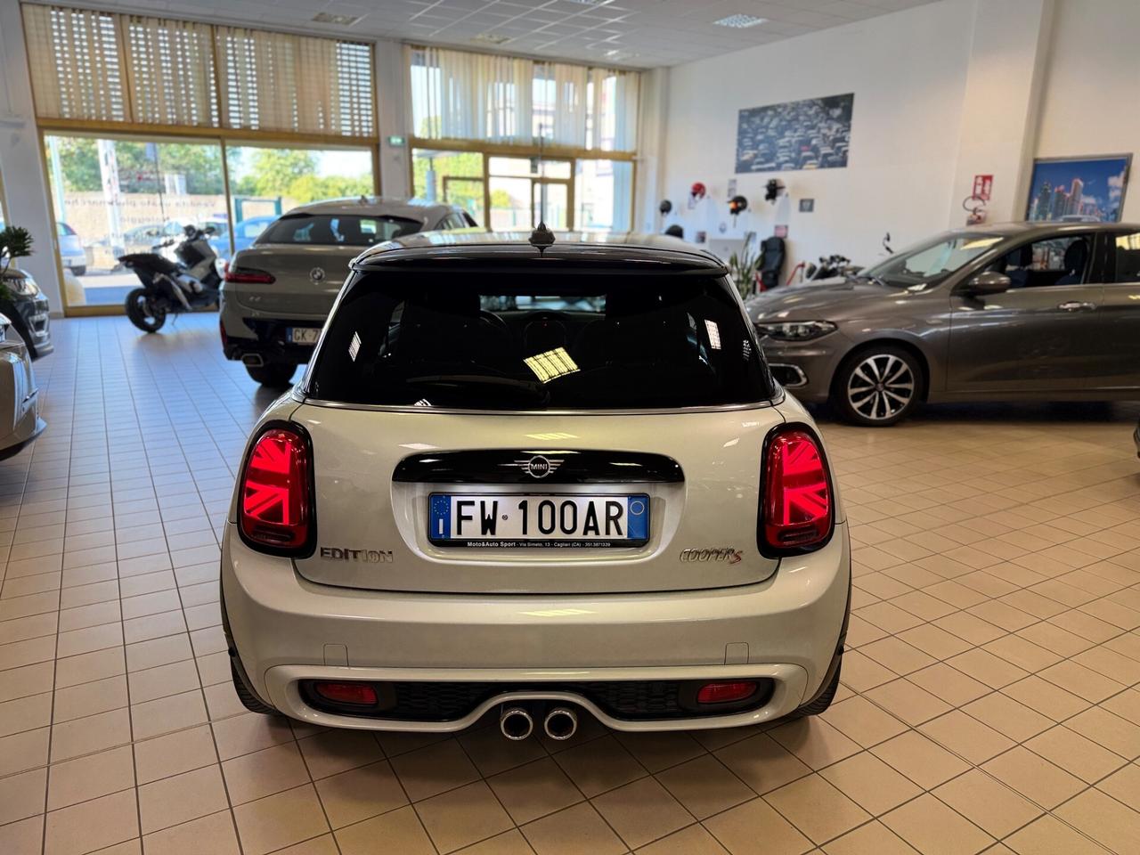 Mini 2.0 Cooper S Delaney Edition