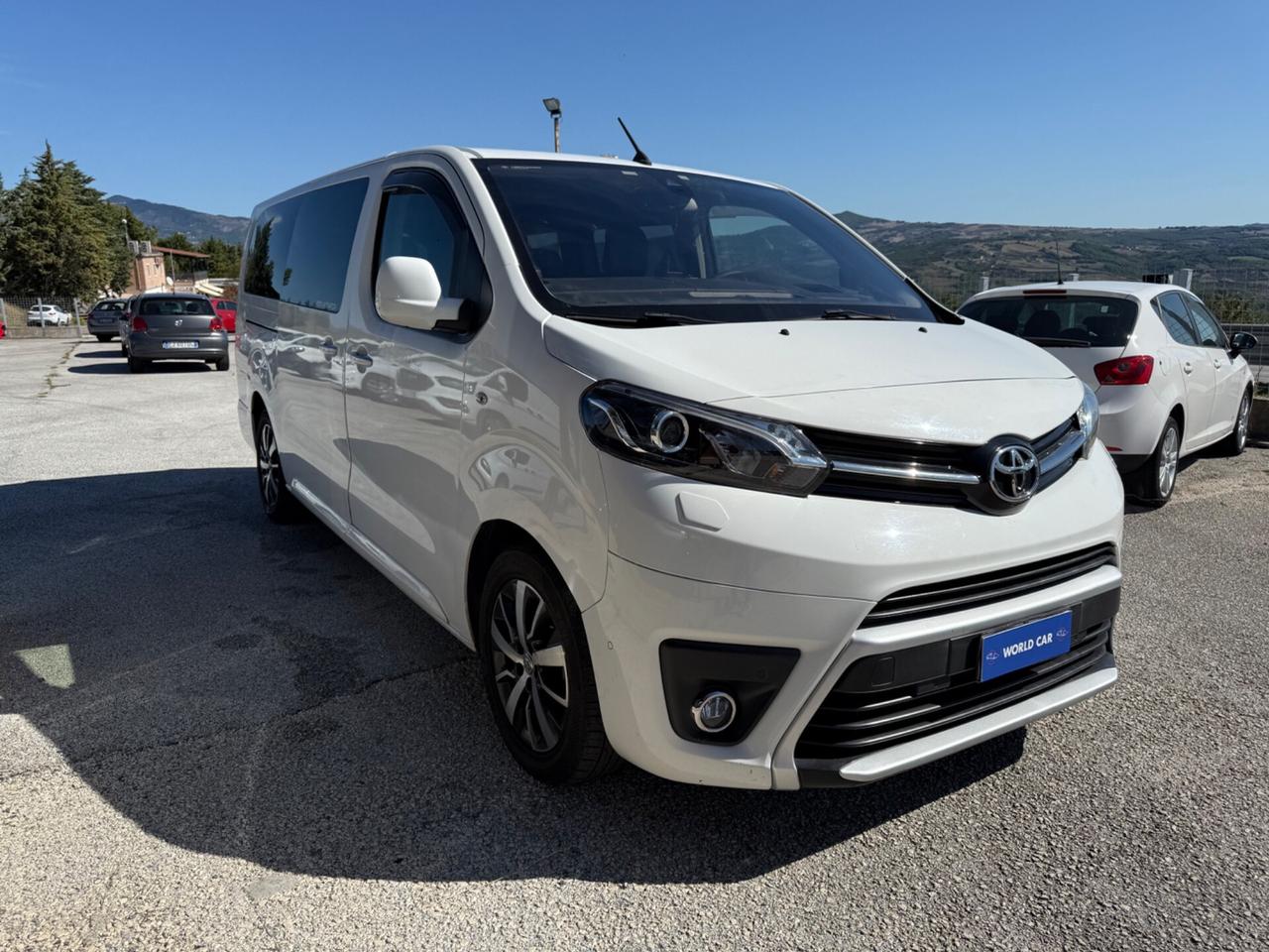 Toyota Proace Verso 2.0D 180 CV L2 D Luxury