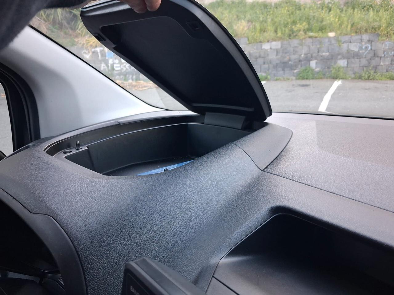 Citroen Berlingo Pianale ribassato con rampa disabili in carrozzina